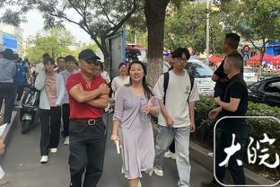 邮报：曼联有意帕尔梅拉斯18岁前锋泰尔西，将和巴萨及尤文争夺