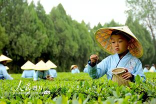 科尔：克莱和保罗应该都可以出战明日对阵太阳的比赛